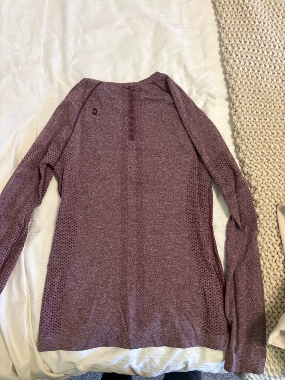 Size M figs undershirt.